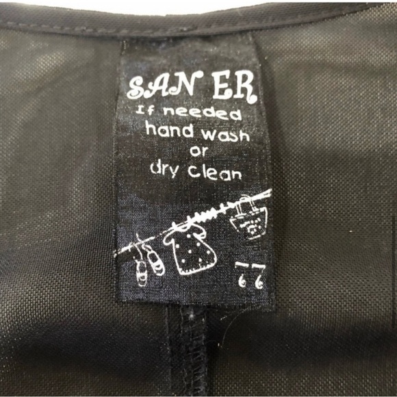 SANER V-neck shorts sleeve see true lace blouse - Picture 7 of 16